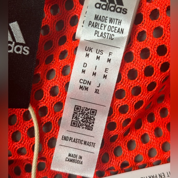 Adidas CITY ESCAPE PREMIUM WINDBREAKER mens M new w/ tags - Picture 8 of 10